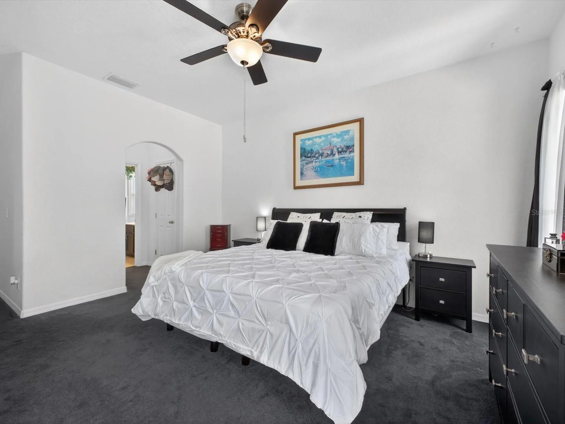 2596 Sand Hill Point Circle Davenport FL 33837