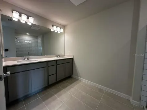 4264 Chester Springs Boulevad Davenport FL 33837