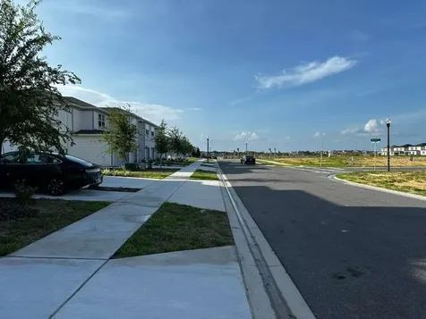 4264 Chester Springs Boulevad Davenport FL 33837
