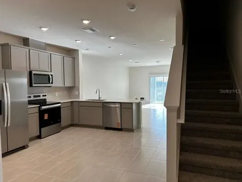 4264 Chester Springs Boulevad Davenport FL 33837