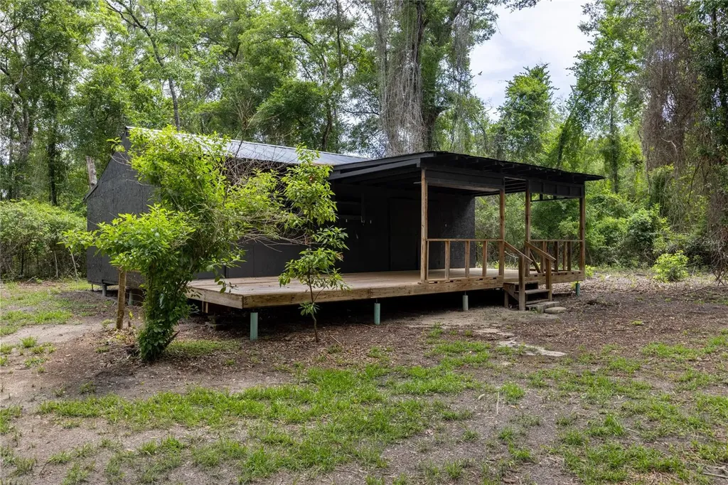183 SW Rum Island Terrace Fort White FL 32038