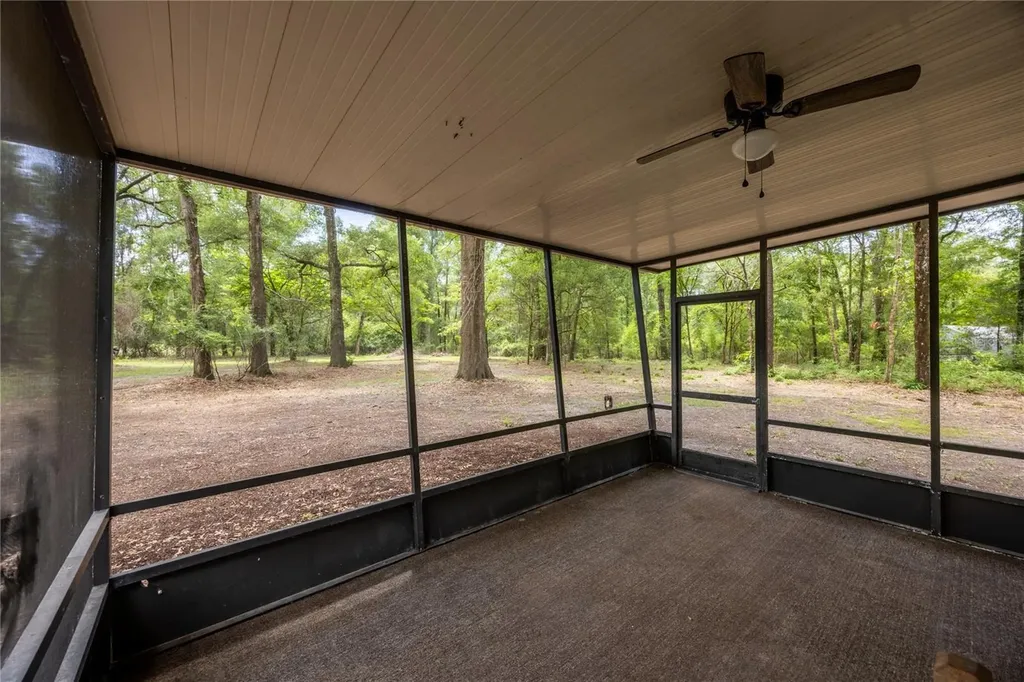 183 SW Rum Island Terrace Fort White FL 32038