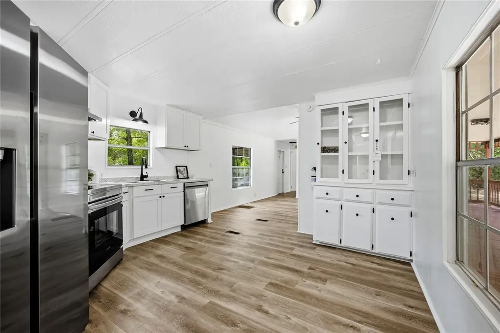 183 SW Rum Island Terrace Fort White FL 32038