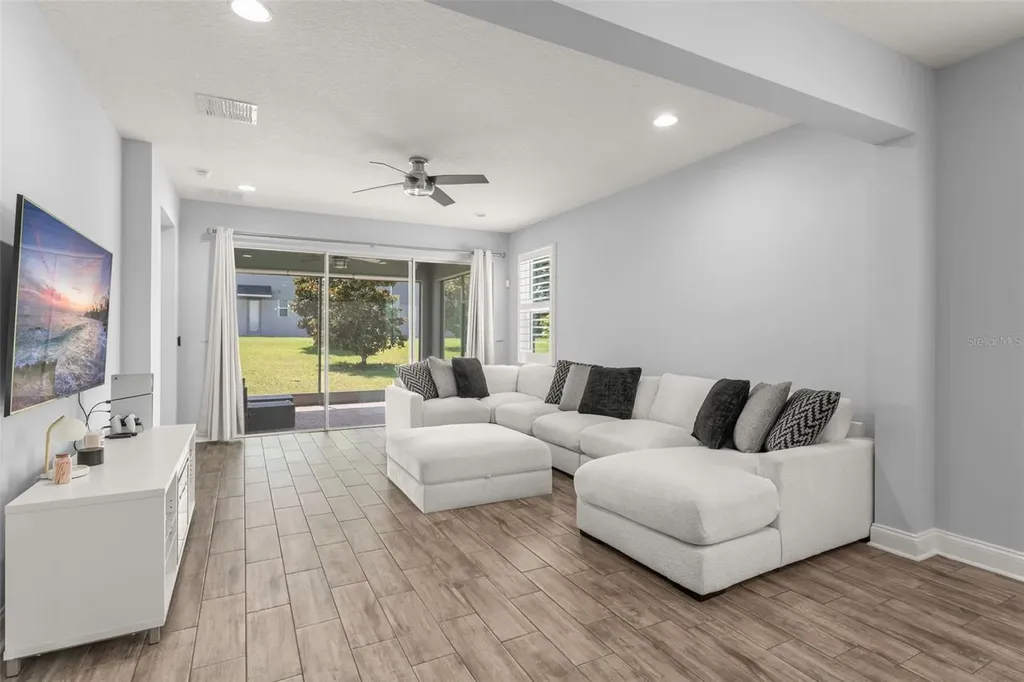 8266 Purple Sandpiper Avenue Winter Garden FL 34787