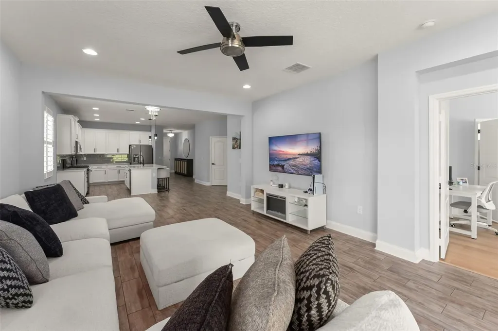 8266 Purple Sandpiper Avenue Winter Garden FL 34787