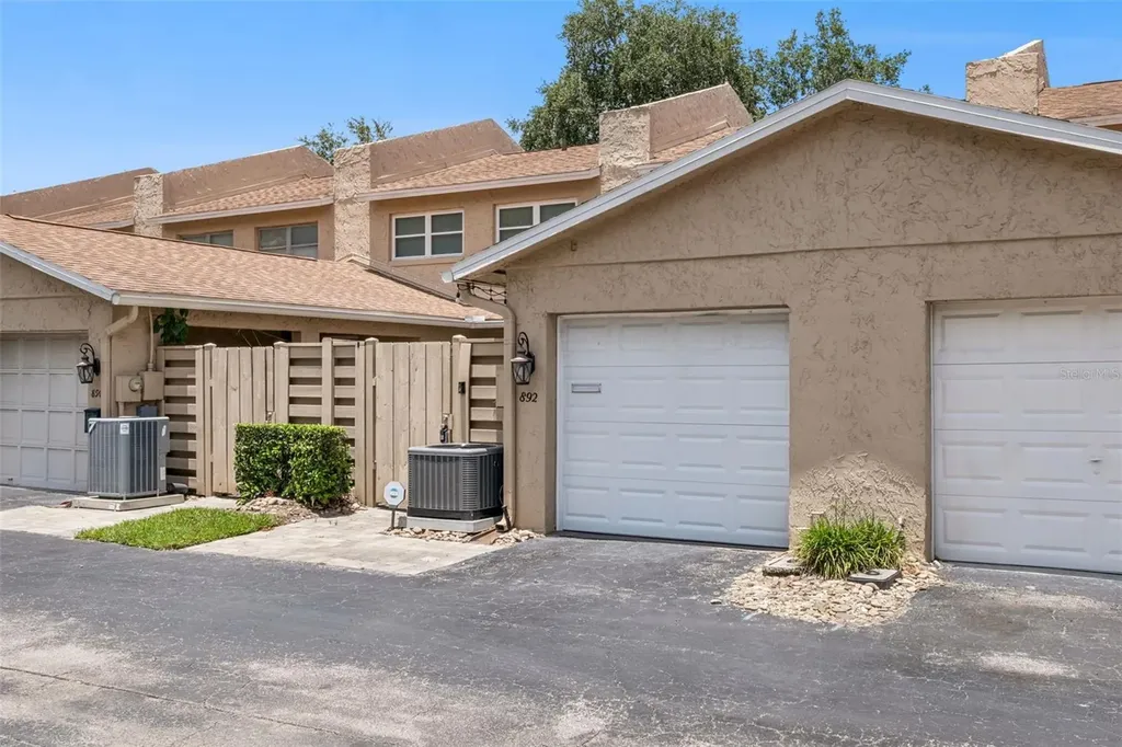892 Park Lake Circle Maitland FL 32751