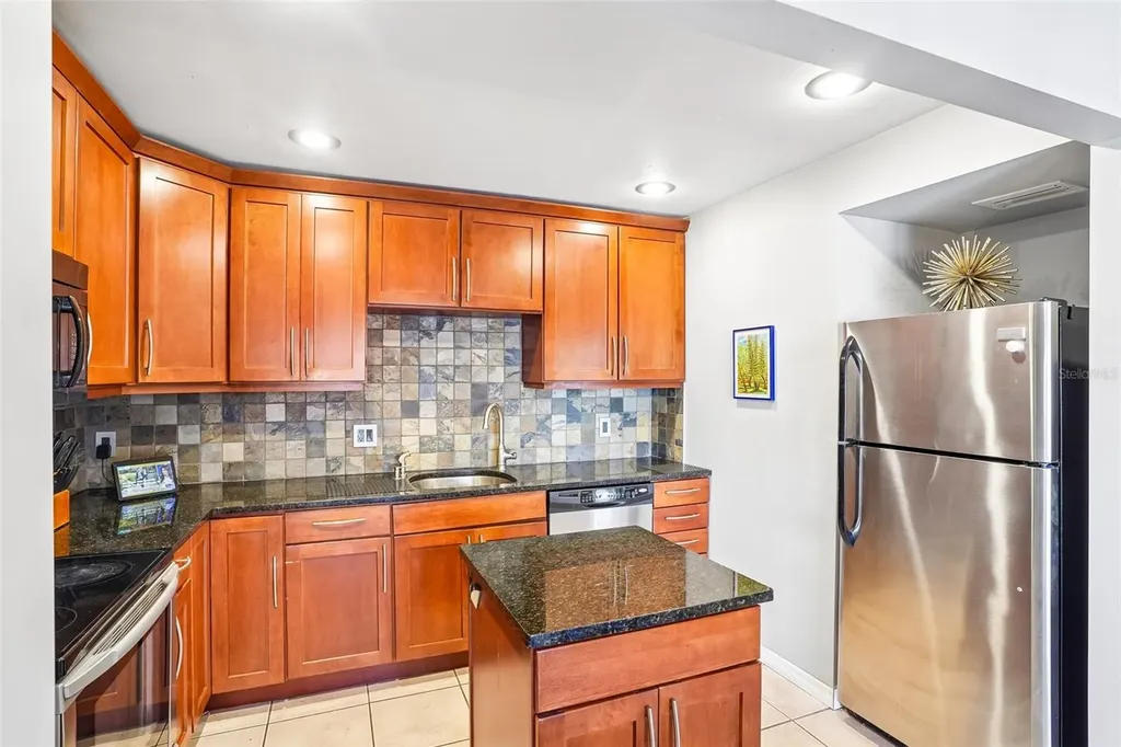 892 Park Lake Circle Maitland FL 32751