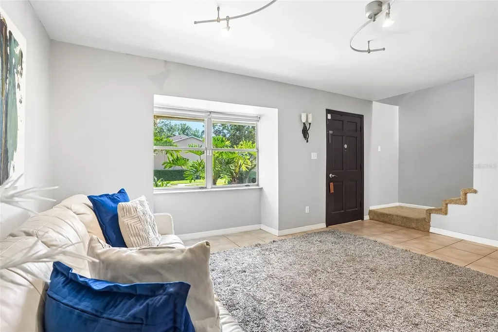 892 Park Lake Circle Maitland FL 32751