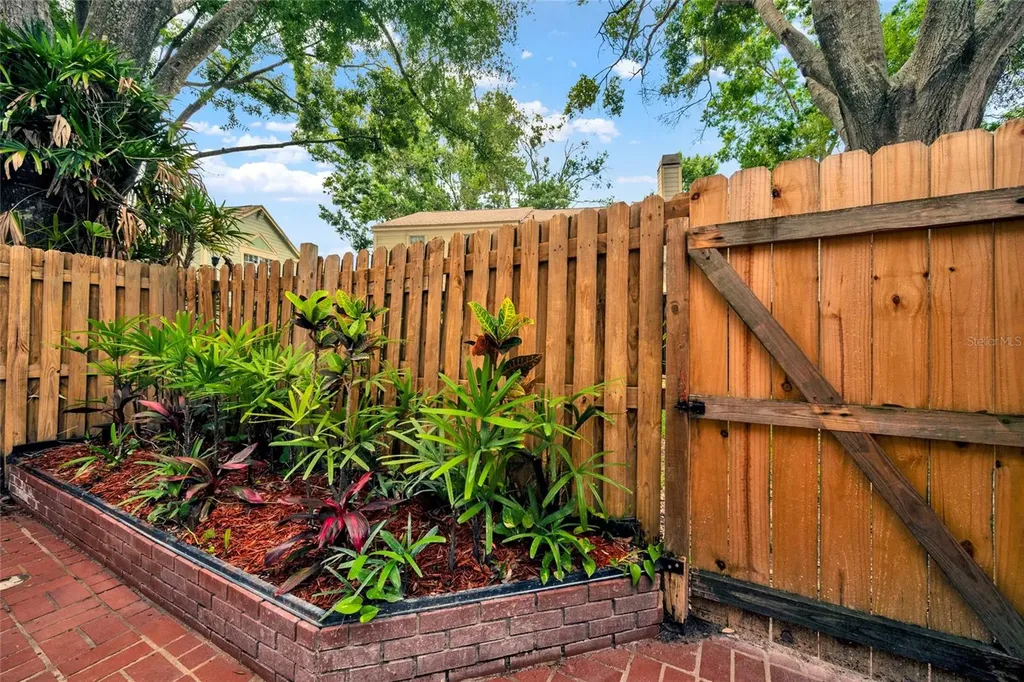 13915 Fletchers Mill Drive Tampa FL 33613