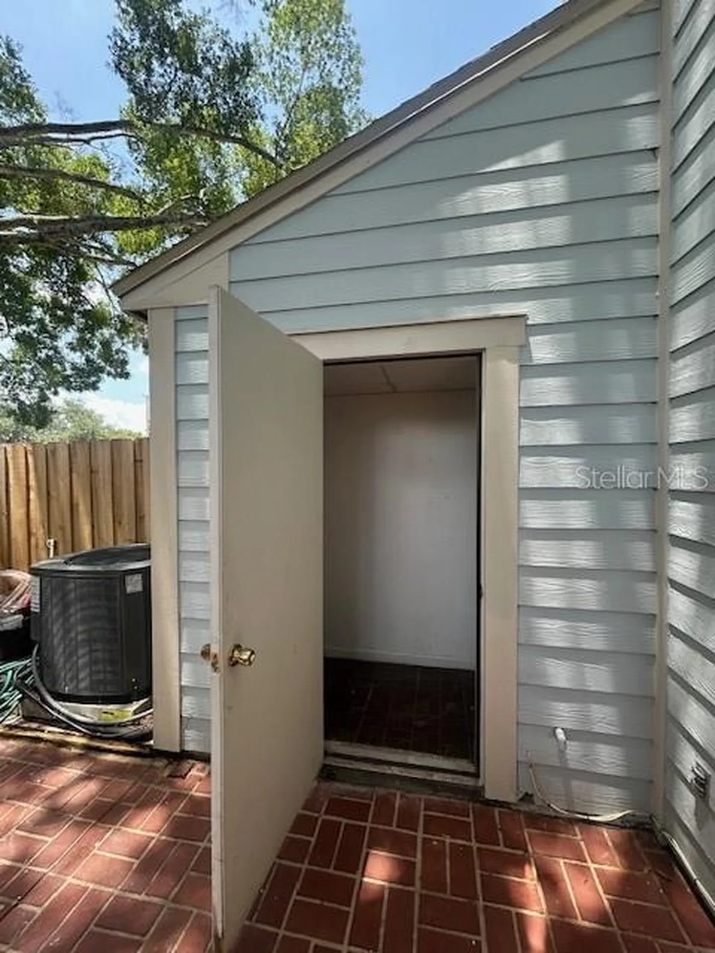 13915 Fletchers Mill Drive Tampa FL 33613