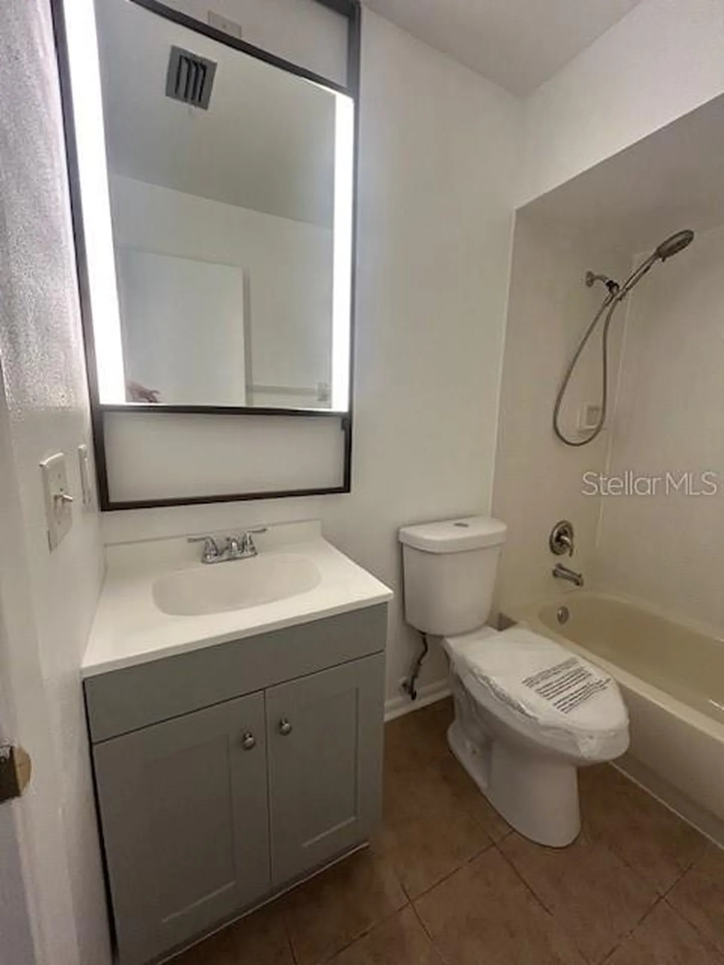 13915 Fletchers Mill Drive Tampa FL 33613