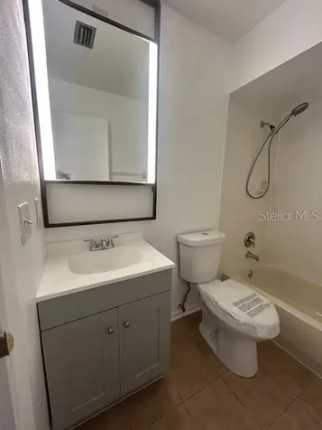 13915 Fletchers Mill Drive Tampa FL 33613