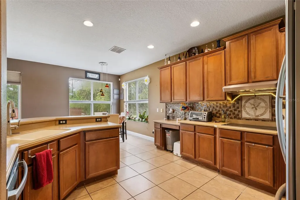 2849 Curving Oaks Way Orlando FL 32820