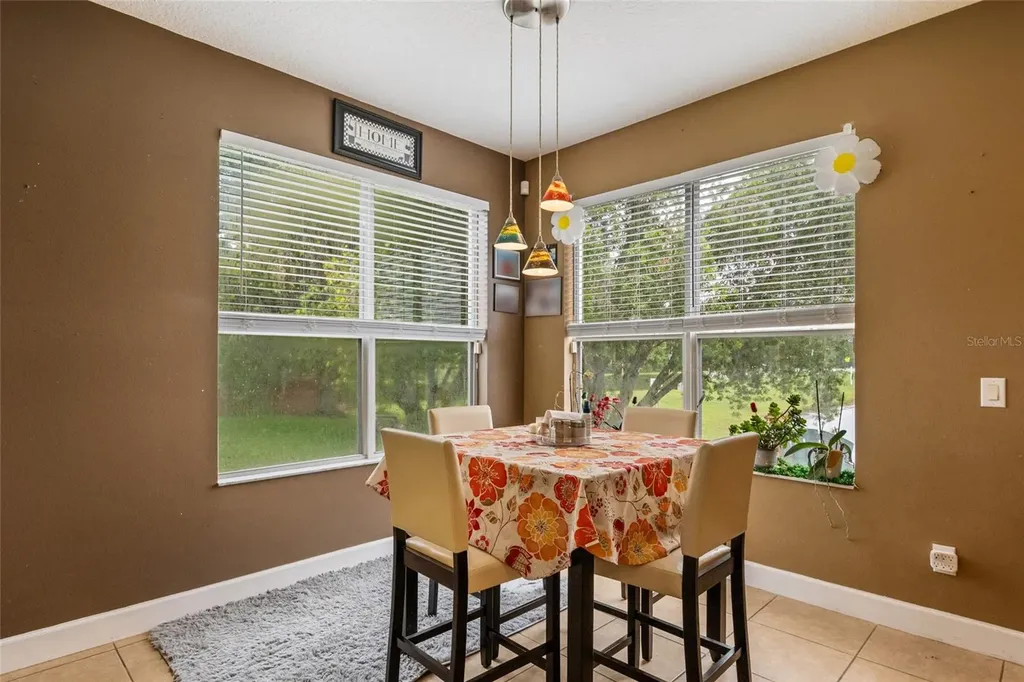 2849 Curving Oaks Way Orlando FL 32820