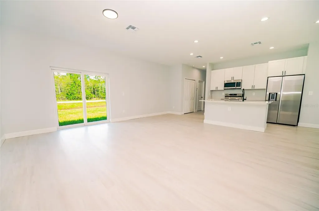 1103 Saint Tropez Court Kissimmee FL 34759