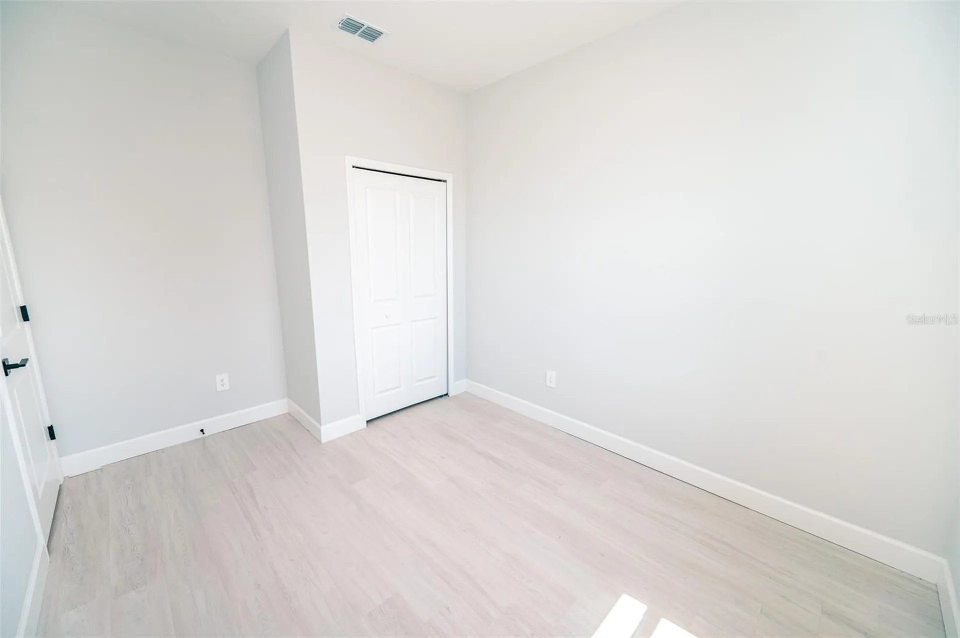 1103 Saint Tropez Court Kissimmee FL 34759