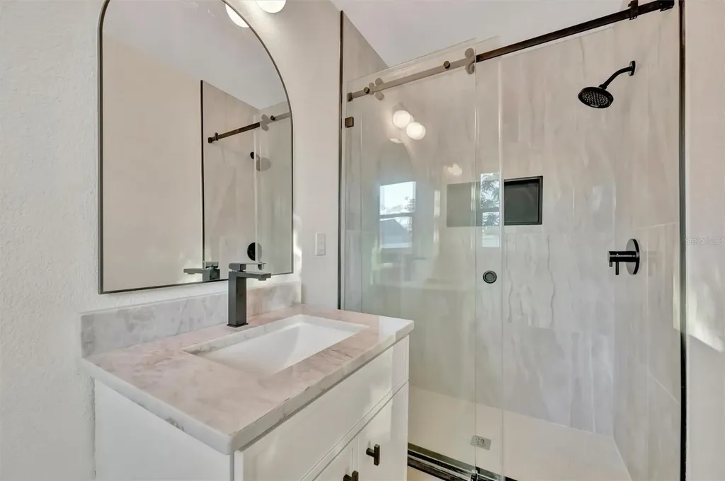 2705 Sunnyside Street Sarasota FL 34239