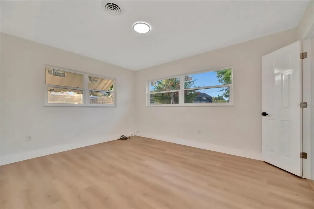 2705 Sunnyside Street Sarasota FL 34239