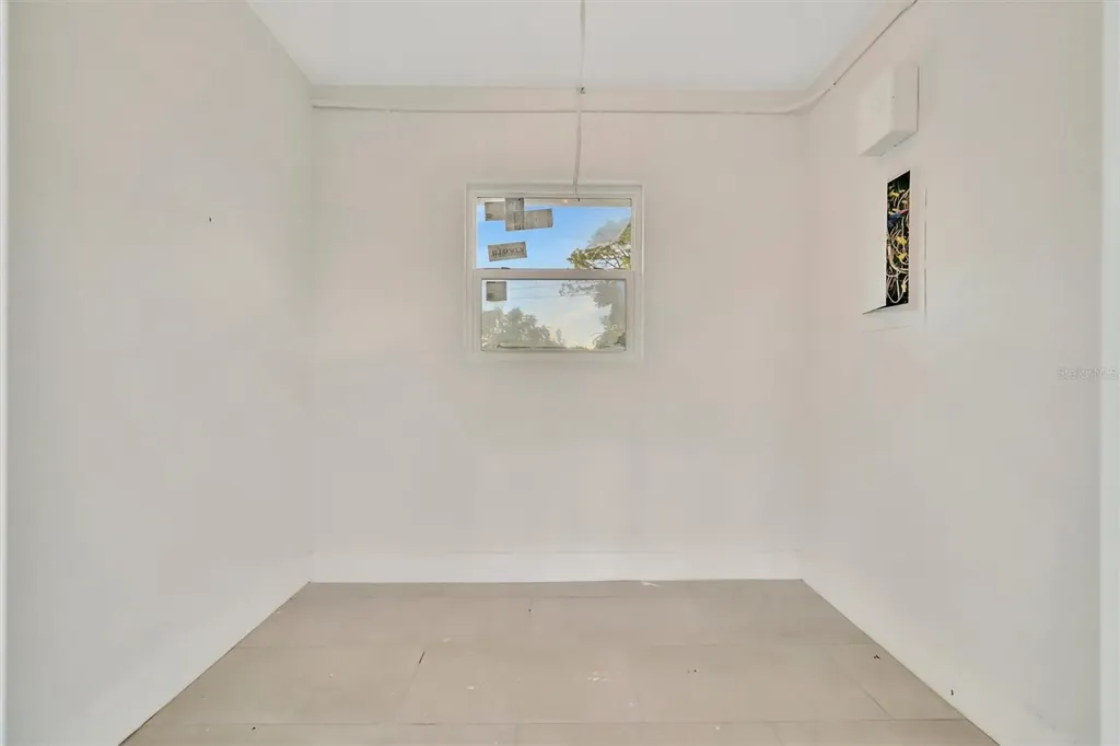 2705 Sunnyside Street Sarasota FL 34239