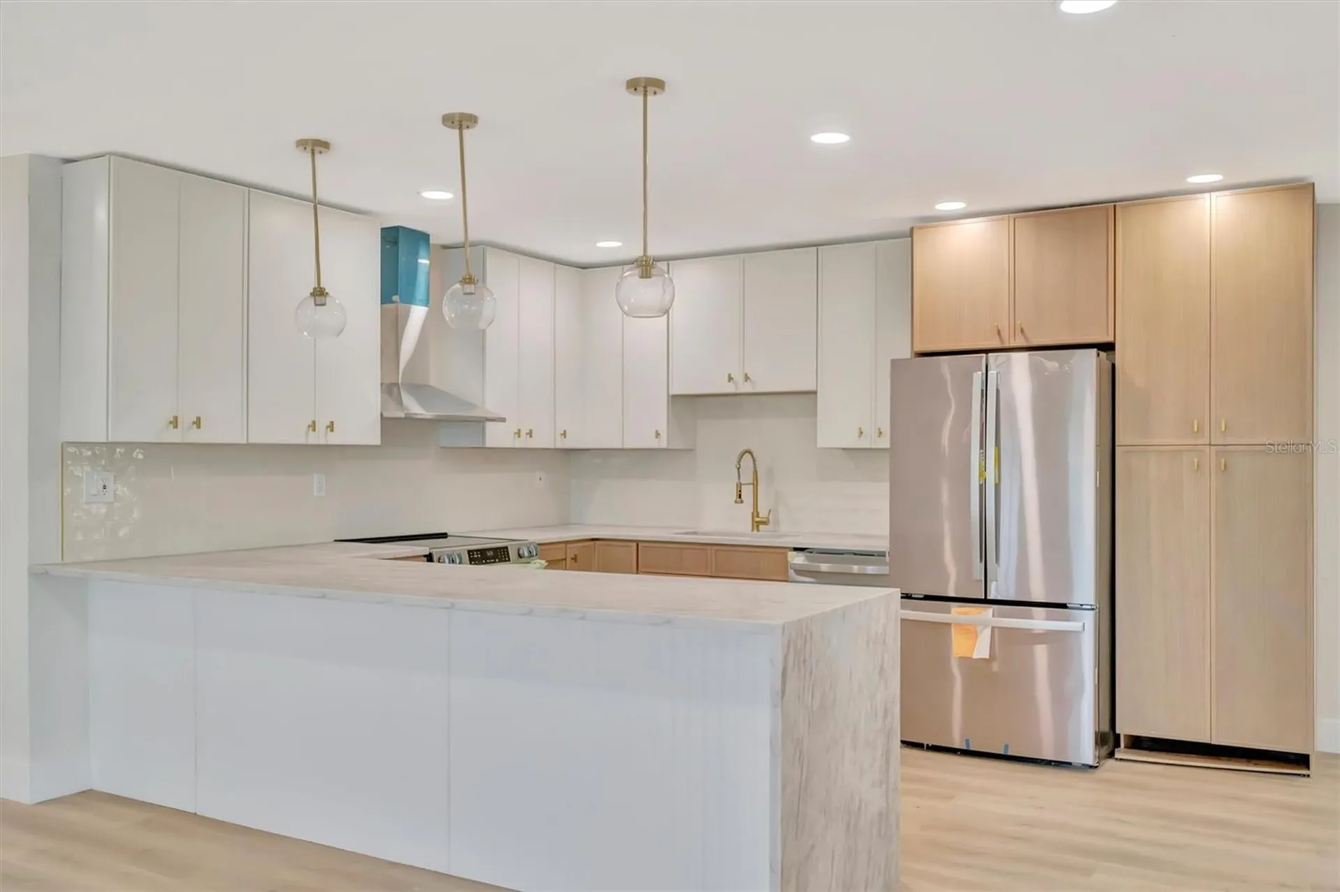 2705 Sunnyside Street Sarasota FL 34239