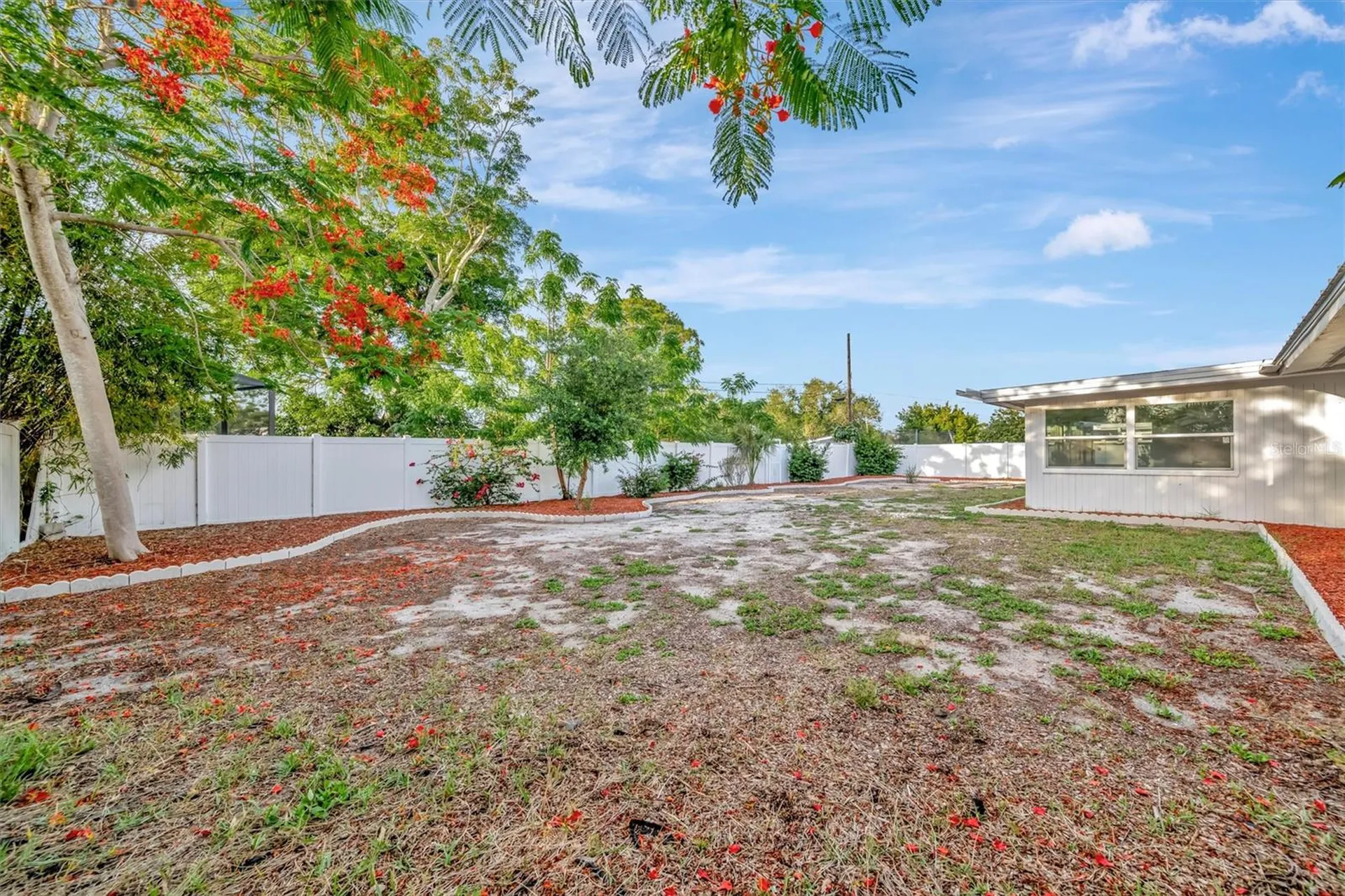 2705 Sunnyside Street Sarasota FL 34239