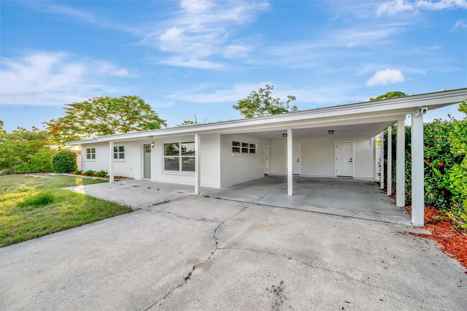 2705 Sunnyside Street Sarasota FL 34239