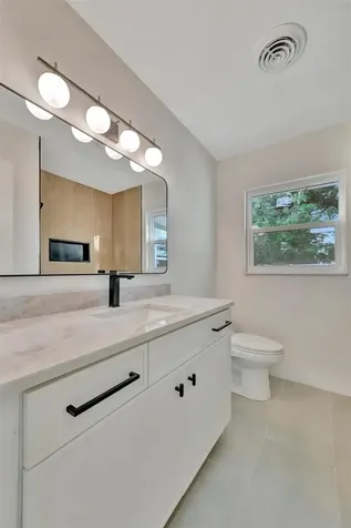 2705 Sunnyside Street Sarasota FL 34239