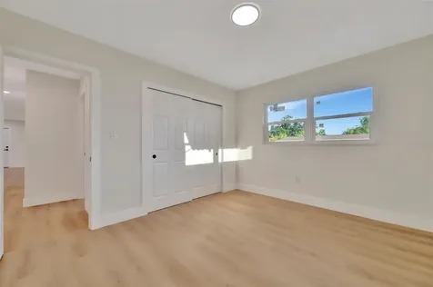 2705 Sunnyside Street Sarasota FL 34239