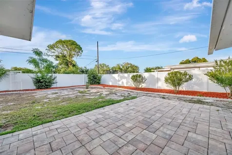 2705 Sunnyside Street Sarasota FL 34239