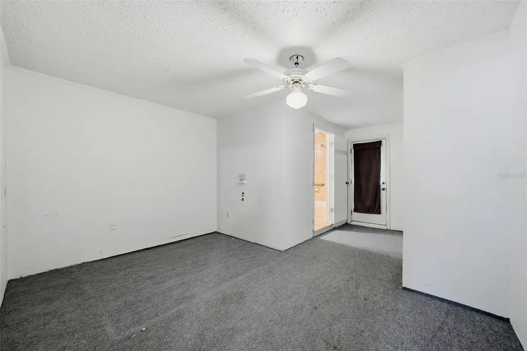 3133 Bay Lane Clearwater FL 33759
