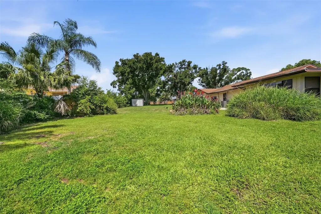3133 Bay Lane Clearwater FL 33759