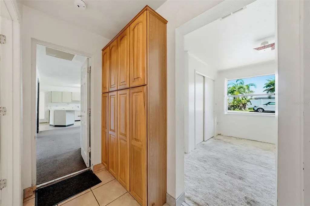 3133 Bay Lane Clearwater FL 33759