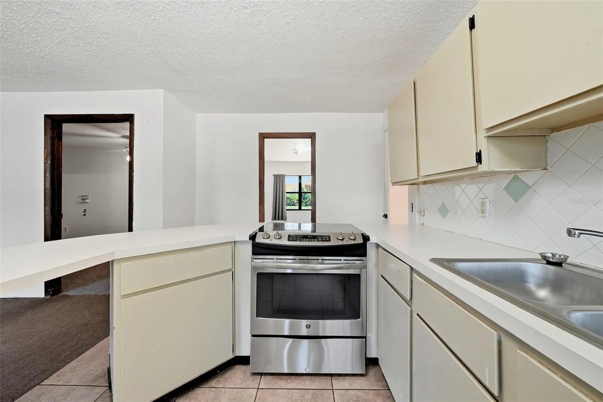 3133 Bay Lane Clearwater FL 33759