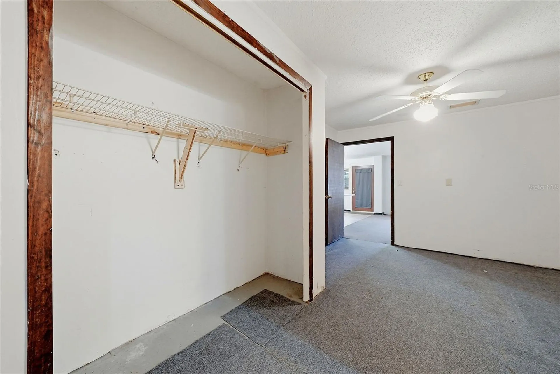 3133 Bay Lane Clearwater FL 33759
