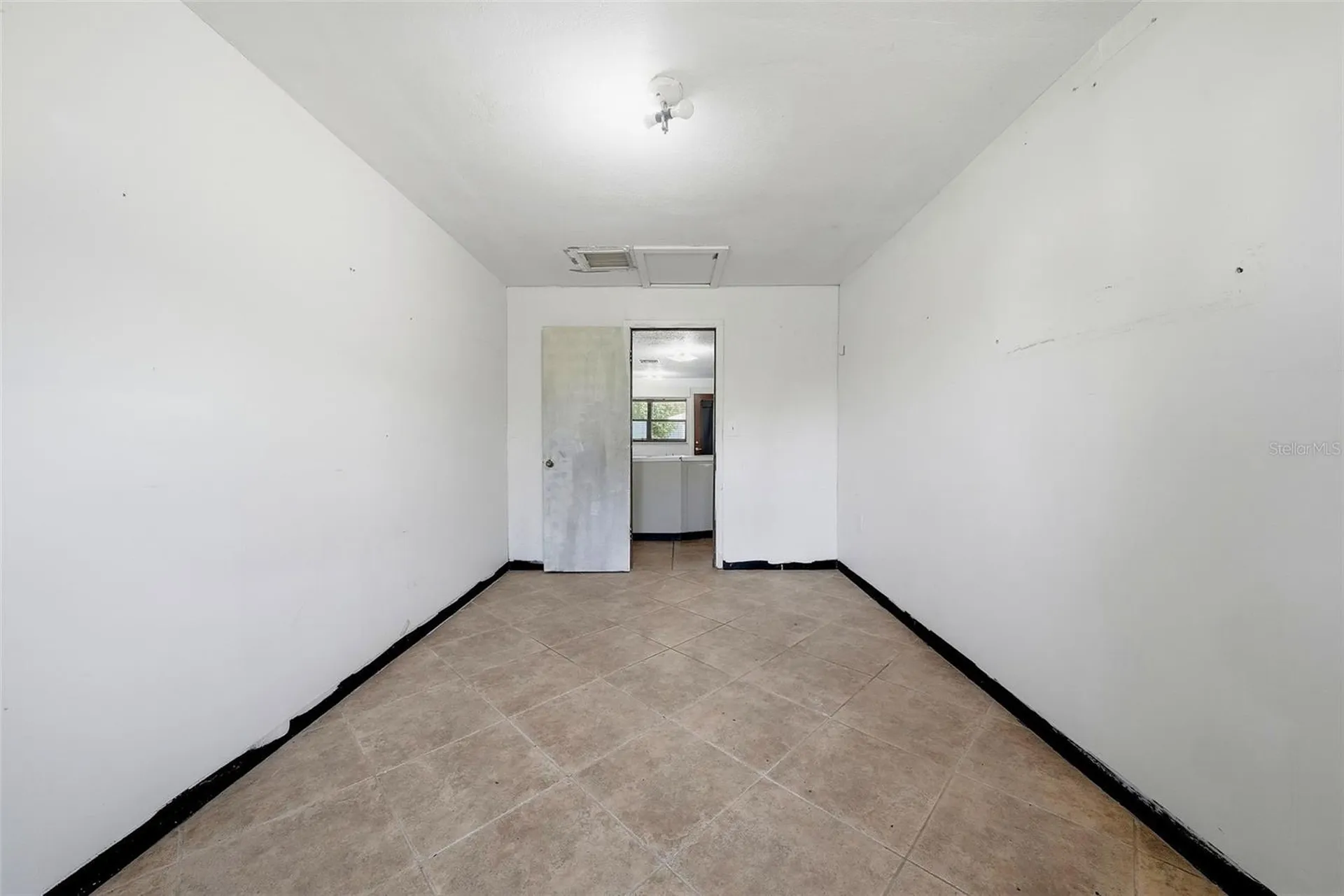 3133 Bay Lane Clearwater FL 33759