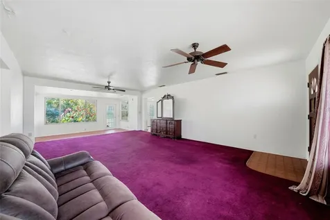 3133 Bay Lane Clearwater FL 33759