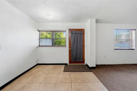 3133 Bay Lane Clearwater FL 33759