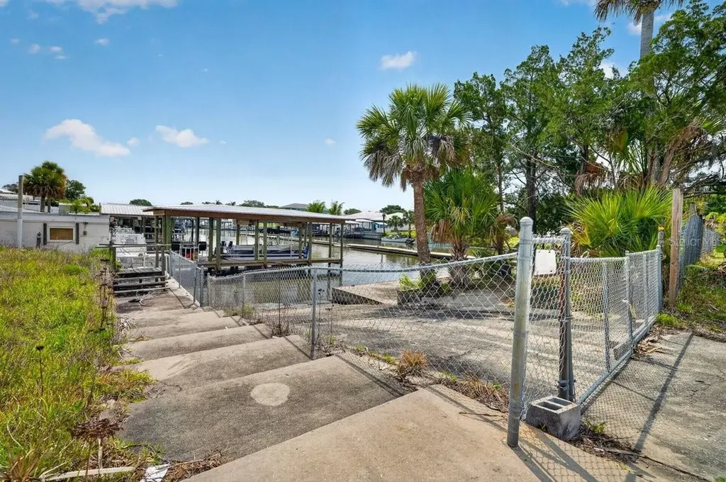 124 Randle Avenue Oak Hill FL 32759
