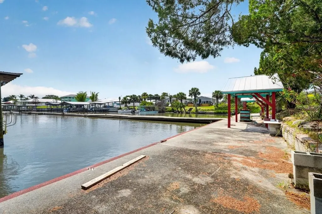 124 Randle Avenue Oak Hill FL 32759