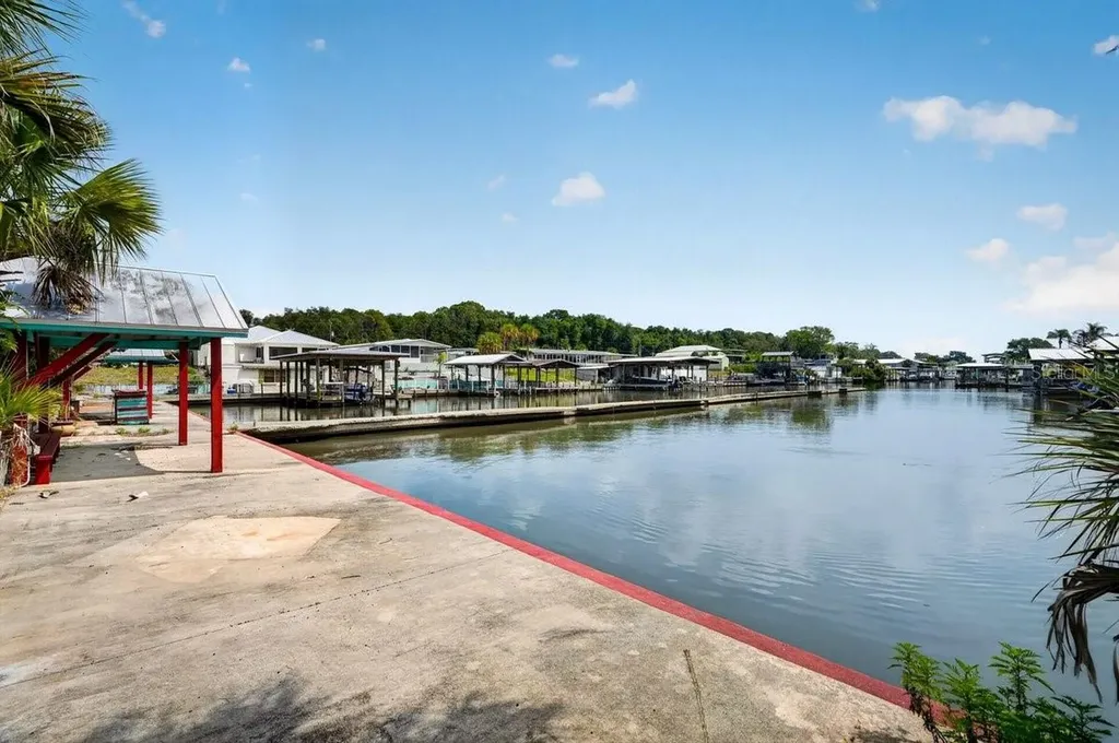 124 Randle Avenue Oak Hill FL 32759