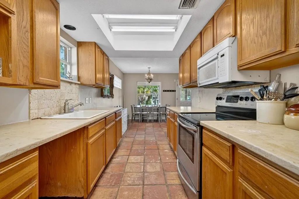 124 Randle Avenue Oak Hill FL 32759
