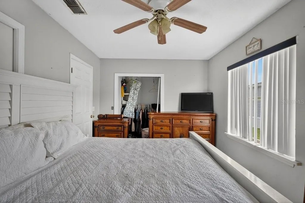 124 Randle Avenue Oak Hill FL 32759