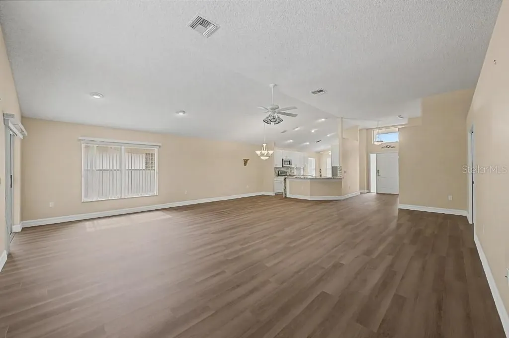 1812 Orchardgrove Avenue New Port Richey FL 34655