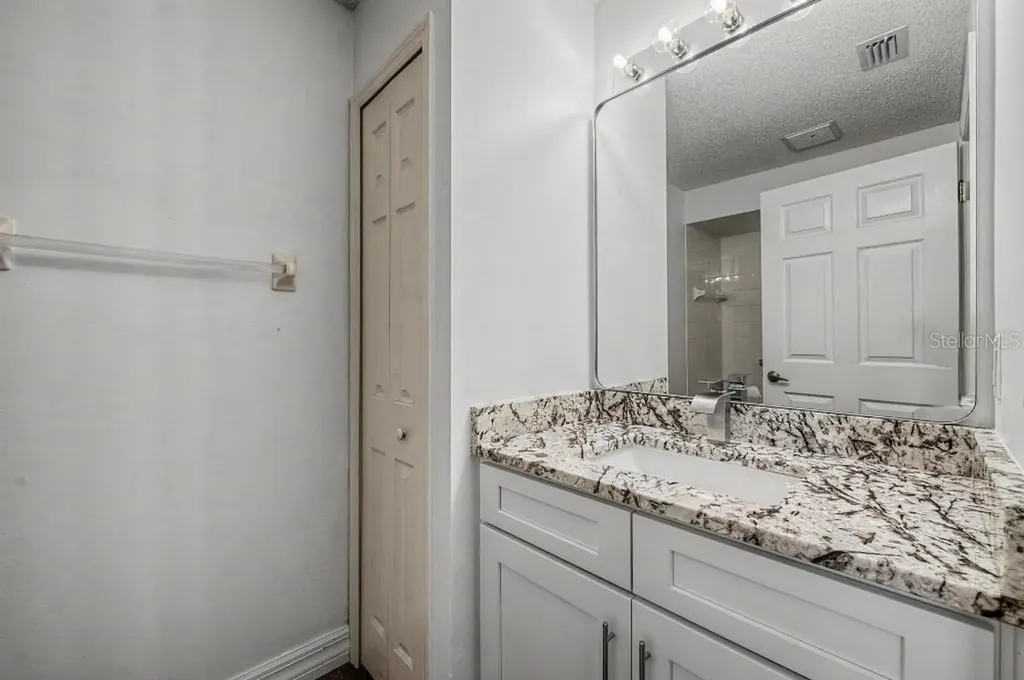 1812 Orchardgrove Avenue New Port Richey FL 34655