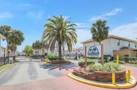 1732 Hidden Creek Boulevard Orlando FL 32807