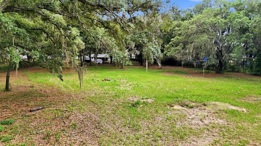 1918 Sydney Road Valrico FL 33594