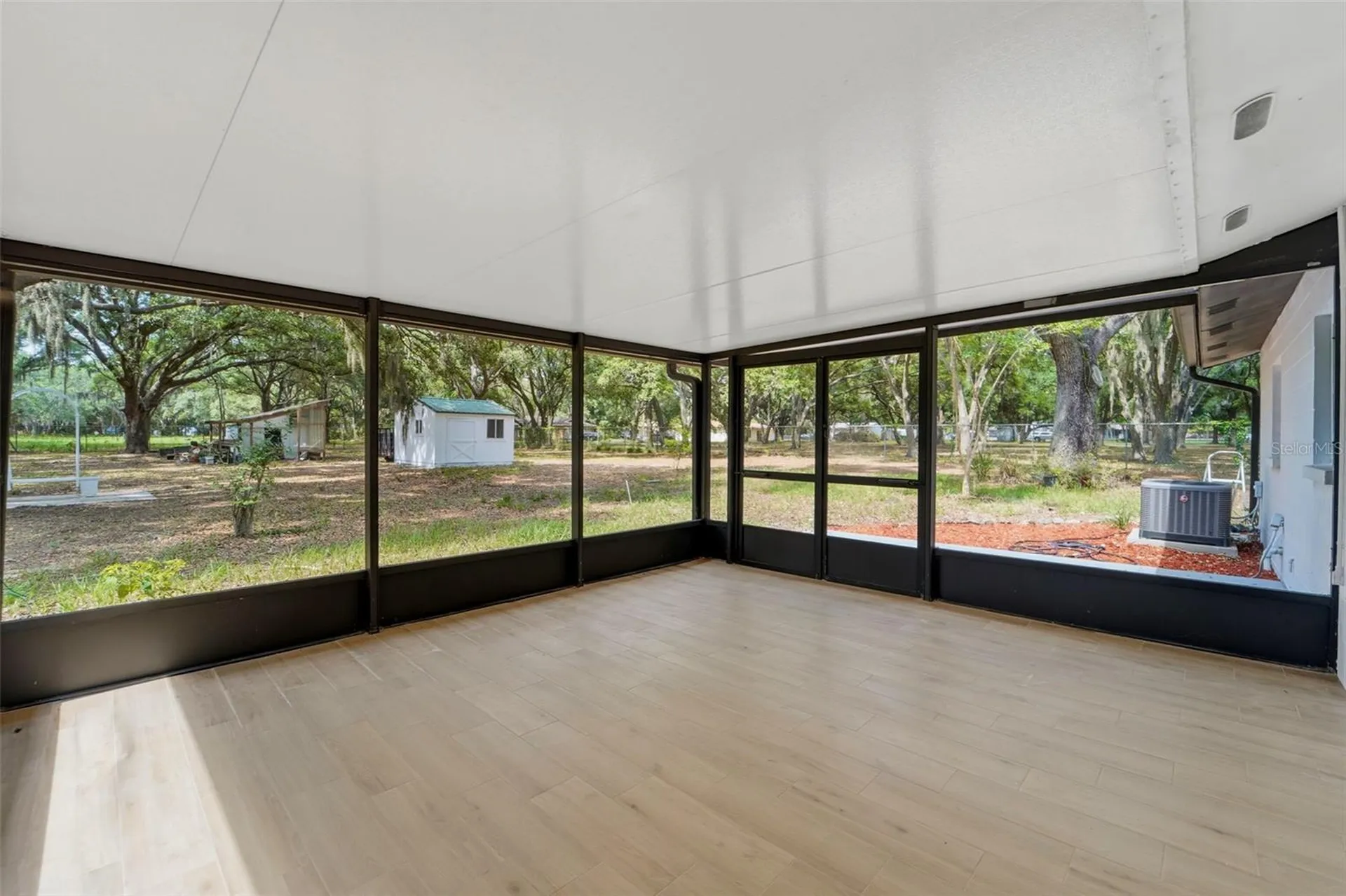 1918 Sydney Road Valrico FL 33594