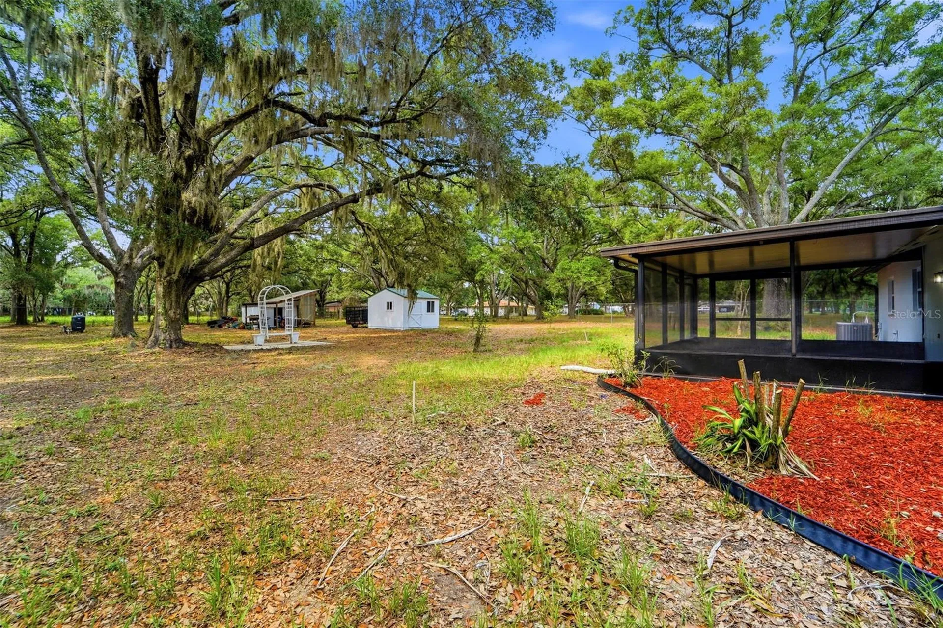 1918 Sydney Road Valrico FL 33594