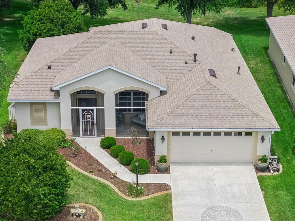 22240 Caledonia Drive Leesburg FL 34748