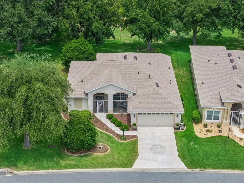 22240 Caledonia Drive Leesburg FL 34748